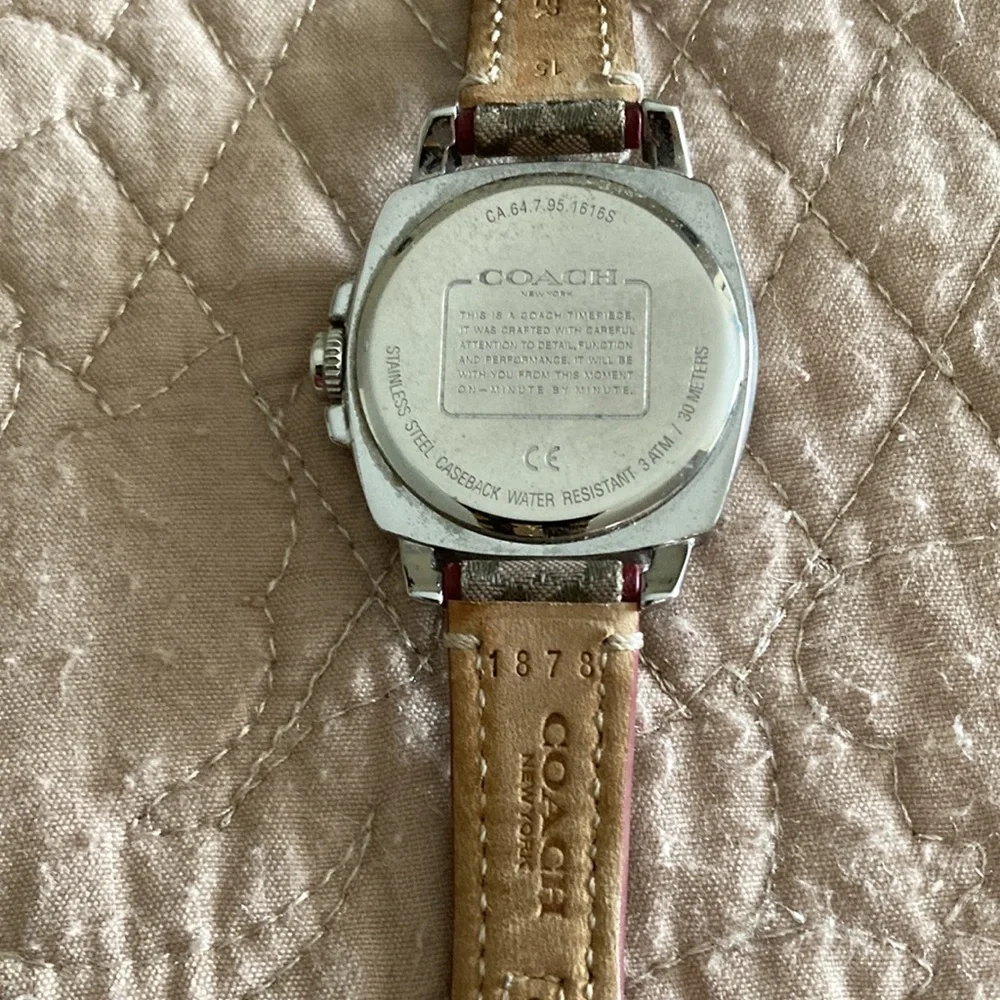 Coach watch - Picture 2 of 7
